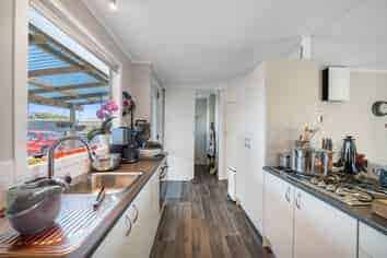 16 Kowhai Avenue, Kaiaua