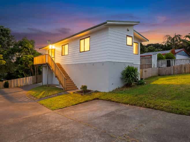 30 Aldern Road, Massey