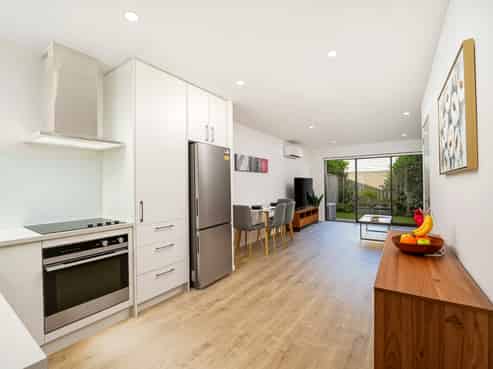 10/12 Tawa Road, Te Atatu Peninsula