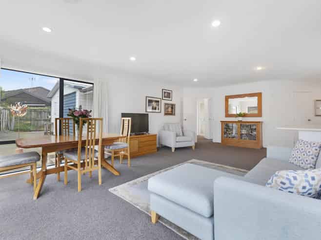 3 Atworth Way, Burswood