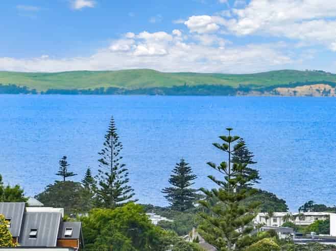 5 Wisteria Way, Mairangi Bay