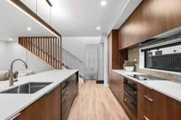 49b Browns Road, Saint Albans