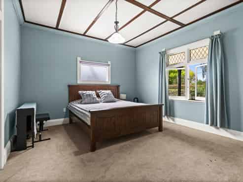 1200 Caroline Road, Mayfair