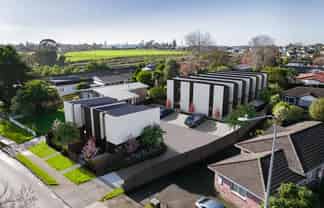 7/79 Edmonton Road, Henderson