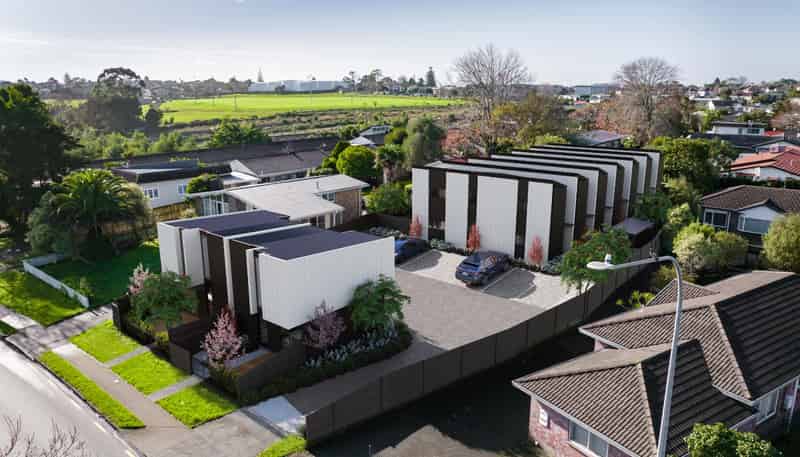 7/79 Edmonton Road, Henderson