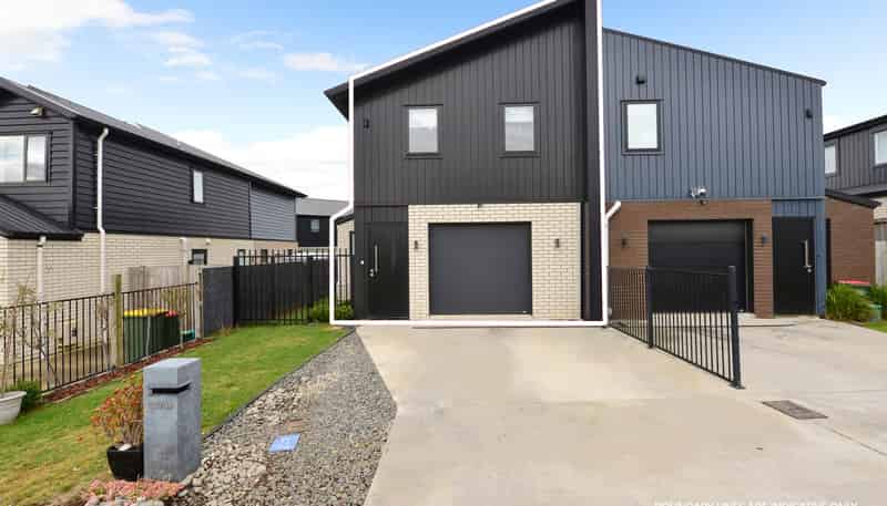 2/64 Cabourne Drive, Glenview