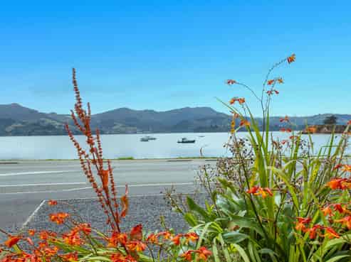 61 Greig Street, Broad Bay