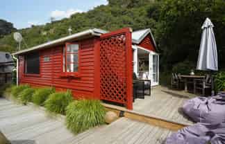 28 Moody Street, Gore Bay