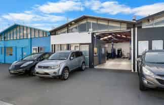 Tidy Entry Level Unit- Own & Occupy or Invest 