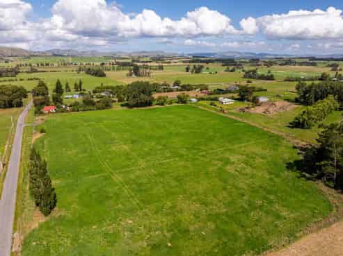 2 Kaitara Park Lane, Greytown