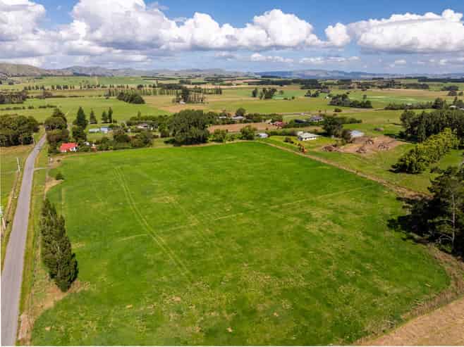 2 Kaitara Park Lane, Greytown