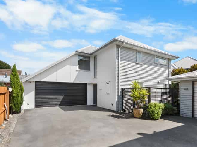 55 Springfield Road, Saint Albans