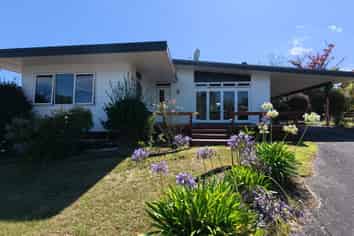 6 Green Place, Richmond Heights