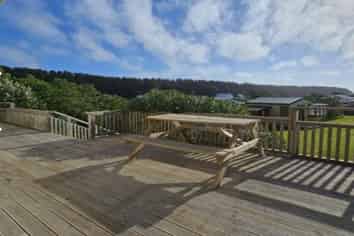 13 Arataki Grove, Waitarere Beach