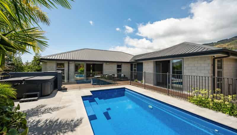 2 Belvedere Drive, Richmond