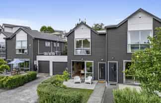 28/27 Powell Street, Avondale