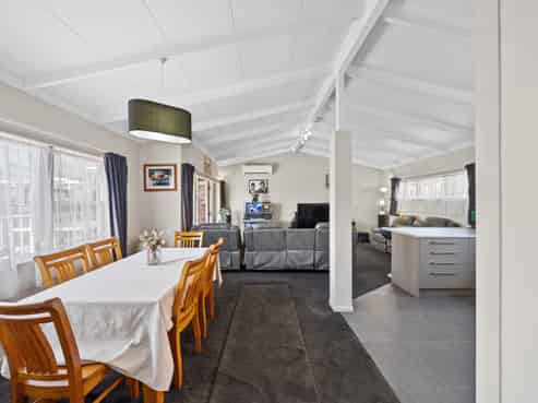 13 Romford Road, Papatoetoe