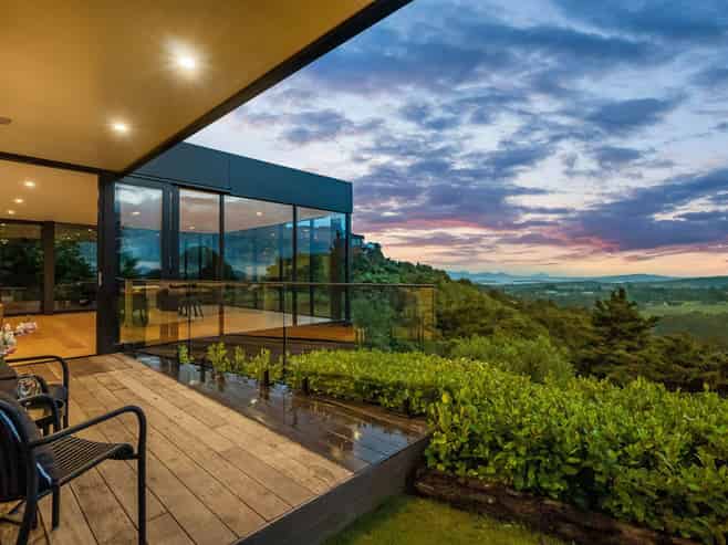 2 North Ridge Rise, MAUNU