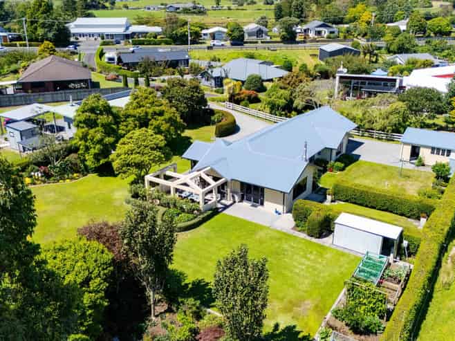 12C Takiroa Street, Urenui