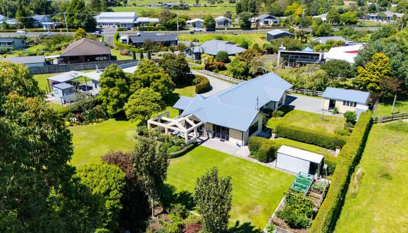 12C Takiroa Street, Urenui