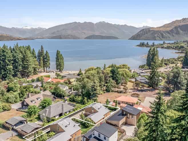 61B Eely Point Road, Wanaka