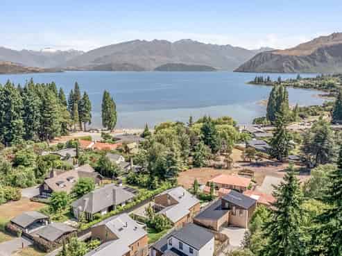61B Eely Point Road, Wanaka