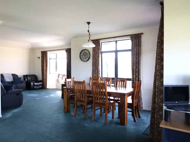 290 Old Port Road, Warepa