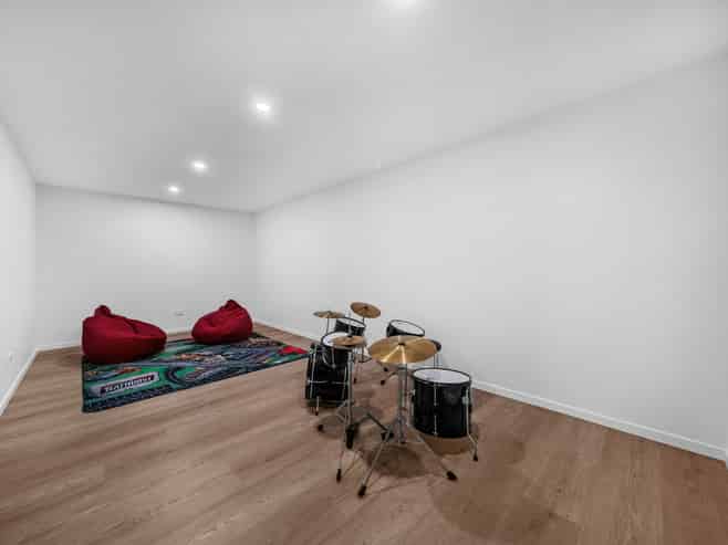 72 Wolverton Street, Avondale