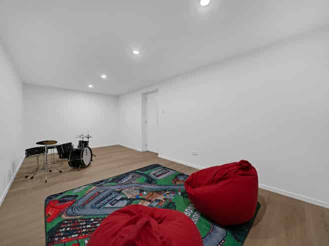 72 Wolverton Street, Avondale