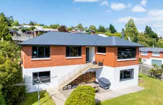 90 Main South Road, Green Island