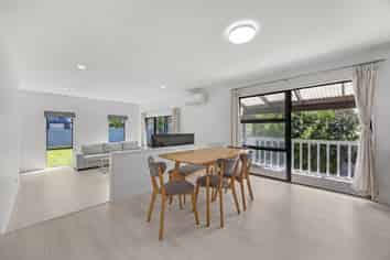 49 Gosford Drive, Botany Downs