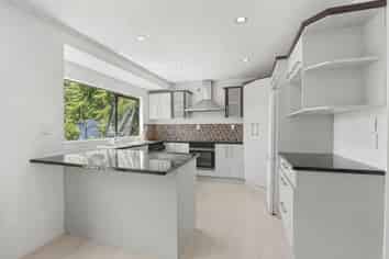 49 Gosford Drive, Botany Downs