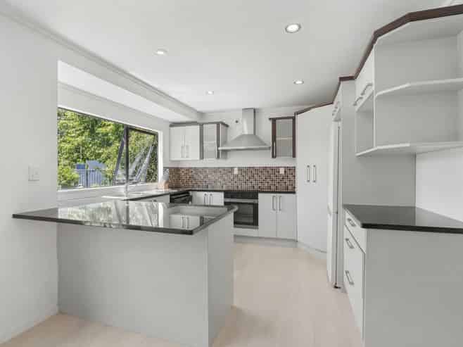 49 Gosford Drive, Botany Downs