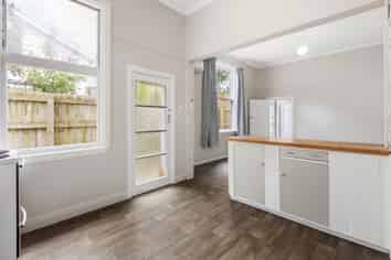 35 Colombo Street, Newtown