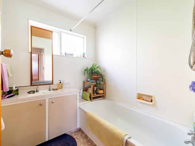 1/108 Grove Street, The Wood