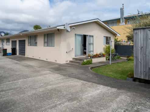 1/108 Grove Street, The Wood