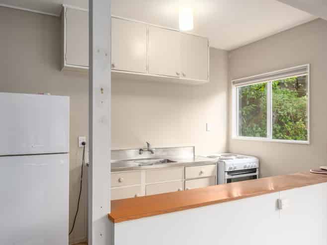A (One Bed/32 Thurleigh Grove, Karori