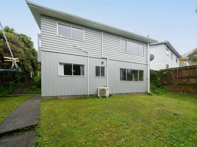 A (One Bed/32 Thurleigh Grove, Karori