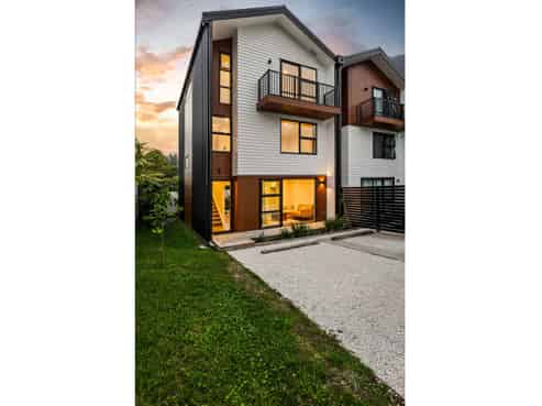 26F Brennan Avenue, Te Atatu Peninsula