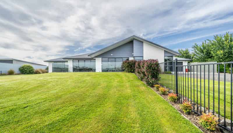 7 Majestic Chance, Seaward Bush