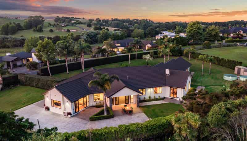 23 Whiteways Drive, Dairy Flat