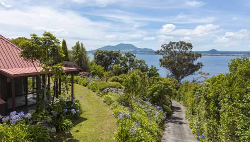 894 Acacia Bay Road, Acacia Bay