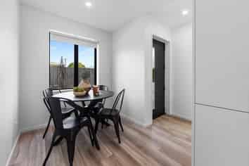 2/99 King Street, Sydenham