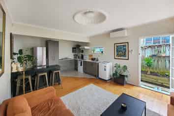 Auckland - Address withheld