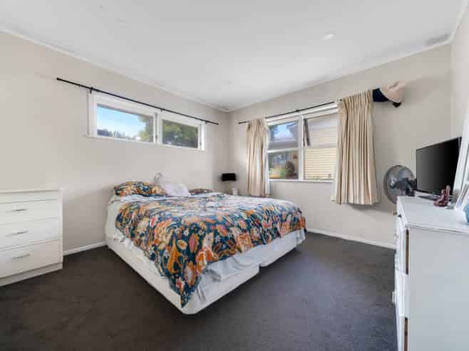 41 Ashley Avenue, Mangere East