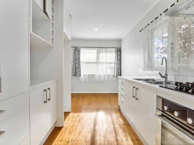 41 Ashley Avenue, Mangere East