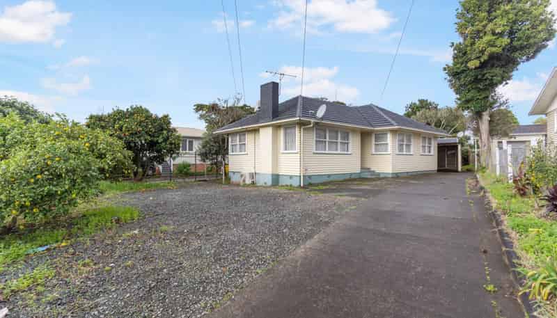 41 Ashley Avenue, Mangere East