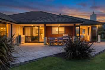 20 Gemini Place, Kawaha Point