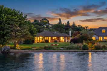 20 Gemini Place, Kawaha Point