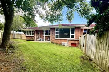 1/9a Dornwell Road, Three Kings